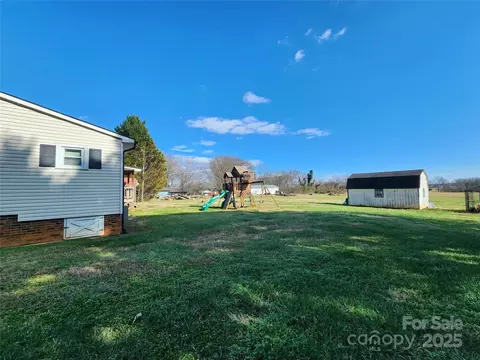 1232 Wise Rd, Vale, NC 28168 photo 4