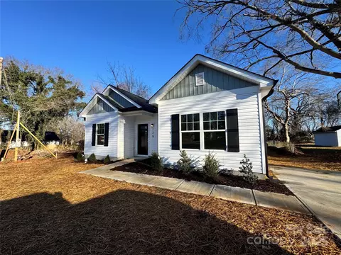228 Queens Rd, Gastonia, NC 28052