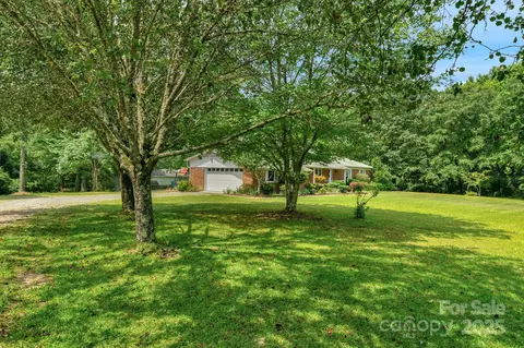 186 Niven Rd, Lancaster, SC 29720 photo 2
