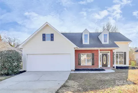 2820 Rosemeade Dr, Monroe, NC 28110