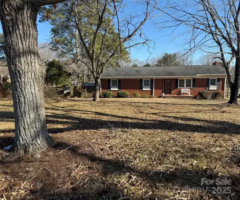 1217 Burke Rd, Shelby, NC 28152