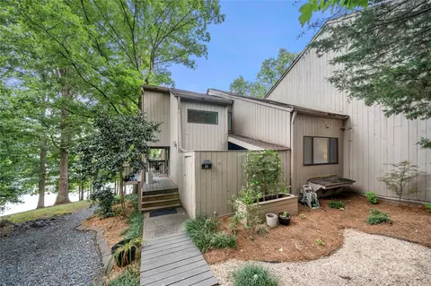 59 Ridgeport Rd, Clover, SC 29710
