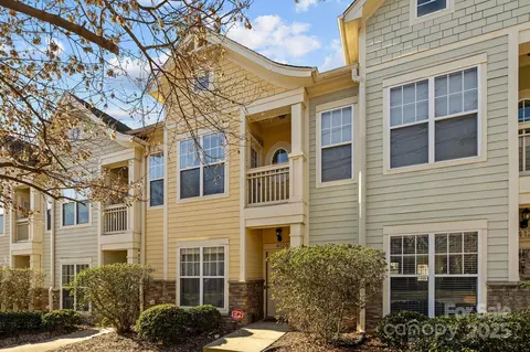4126 Walker Rd, Charlotte, NC 28211