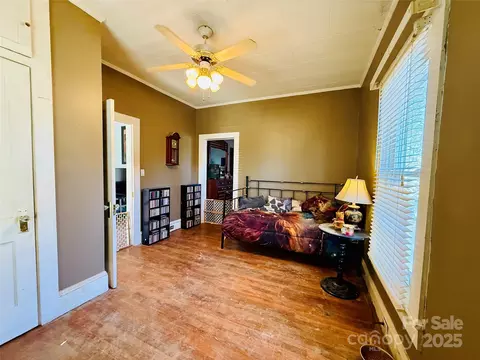 503 E 10th St, Kannapolis, NC 28083 photo 13