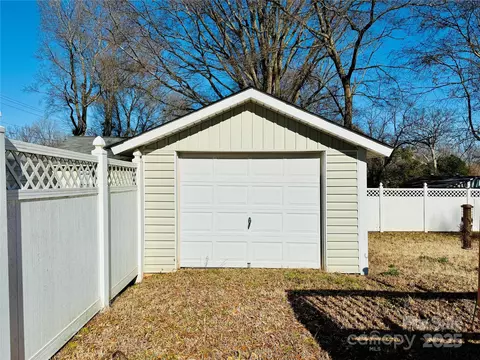 503 E 10th St, Kannapolis, NC 28083 photo 21