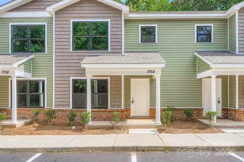 1754 J Julian Ln, Charlotte, NC 28208