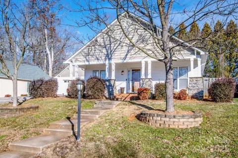 148 Tarrington Dr, Statesville, NC 28625