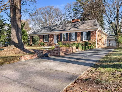 3801 Champaign St, Charlotte, NC 28210
