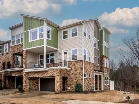 2812 Ensemble Ct, Charlotte, NC 28262