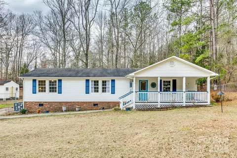 4140 Dye Rd, Edgemoor, SC 29712
