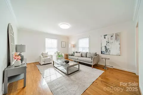 1300 Rama Rd, Charlotte, NC 28211