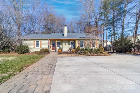 4436 Tilley Morris Rd, Matthews, NC 28105
