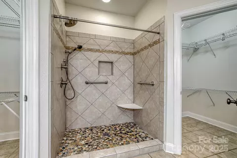 Bath - 4155 Williams Pl, Morganton, NC 28655 photo 2 of 3