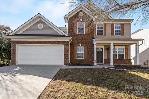 9113 Rowe Ct, Charlotte, NC 28278