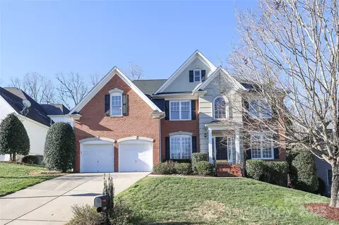 13836 Ballantyne Meadows Dr, Charlotte, NC 28277