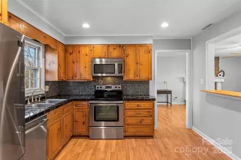 261 Skyline Rd, Hickory, NC 28601 photo 13