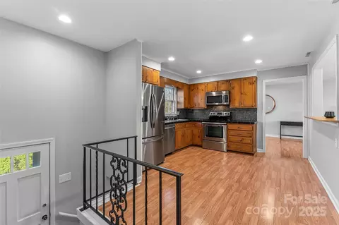 261 Skyline Rd, Hickory, NC 28601 photo 12