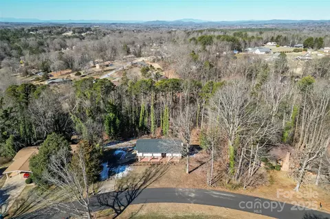 261 Skyline Rd, Hickory, NC 28601 photo 42
