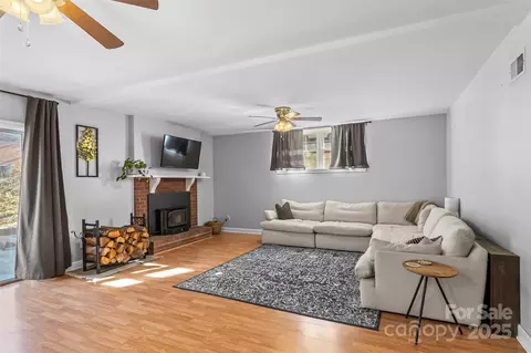 261 Skyline Rd, Hickory, NC 28601 photo 28