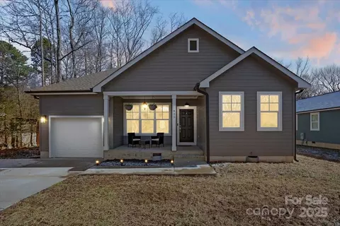 435 Mint St, Rock Hill, SC 29730