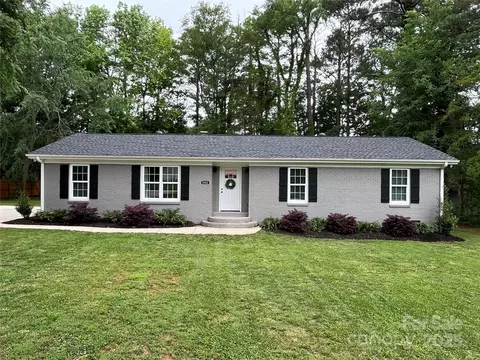 3321 Linda Ct, Rock Hill, SC 29732