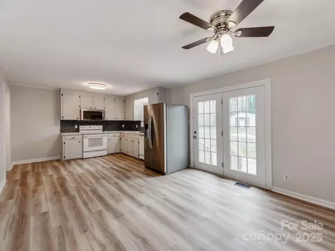205 Mae Rd, Salisbury, NC 28146 photo 7