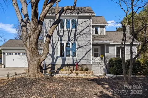 Exterior - 19634 Bustle Rd, Cornelius, NC 28031 photo 6 of 8