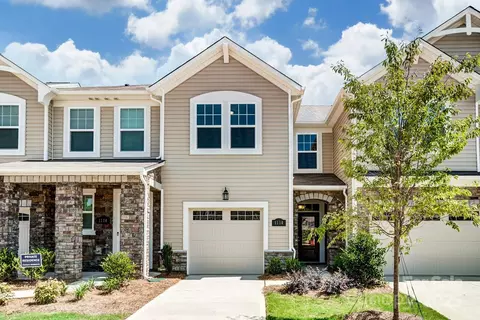 14922 Tamarack Dr, Charlotte, NC 28278