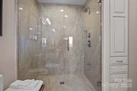 Bath - 618 Portside Dr, Davidson, NC 28036 photo 3 of 3
