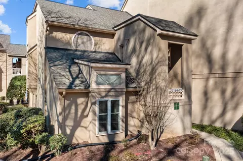 Exterior - 618 Portside Dr, Davidson, NC 28036 photo 2 of 8