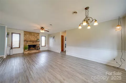 Living - 4621 Wolf Pond Rd, Monroe, NC 28112 photo 6 of 8