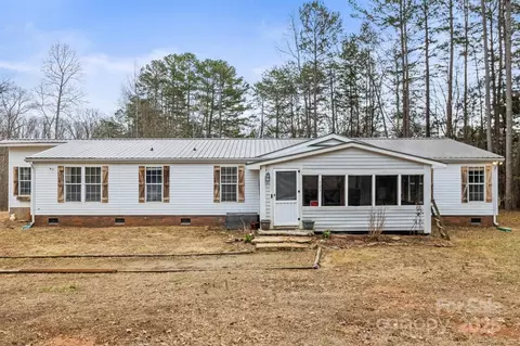 127 Mystic Ct, Troutman, NC 28166