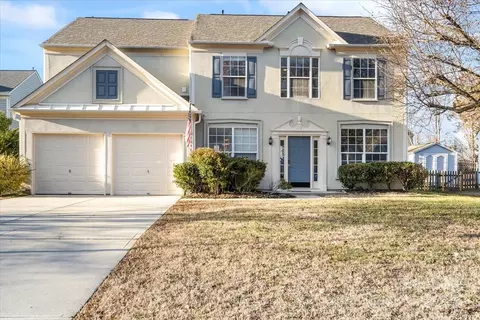 6146 Creekview Ct, Harrisburg, NC 28075