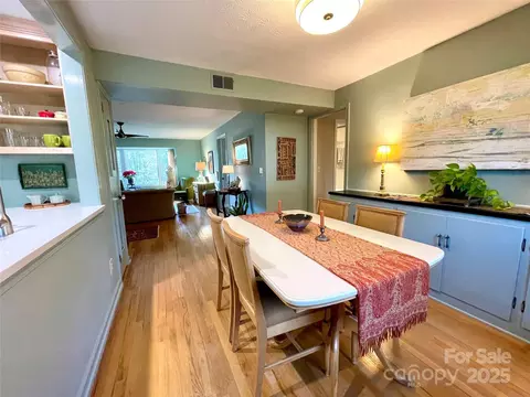 Dining - 305 Grady B2 Ave #B2, Tryon, NC 28782 photo 2 of 2