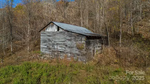 340 Wendy Ave, Marshall, NC 28753 photo 48