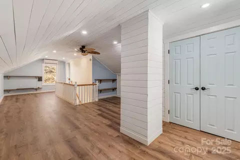 340 Wendy Ave, Marshall, NC 28753 photo 33