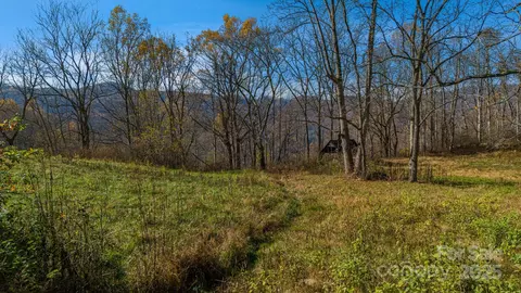 340 Wendy Ave, Marshall, NC 28753 photo 7