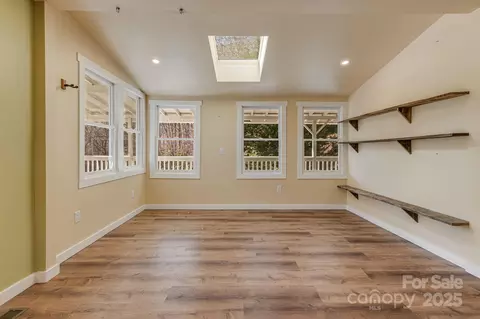 340 Wendy Ave, Marshall, NC 28753 photo 23