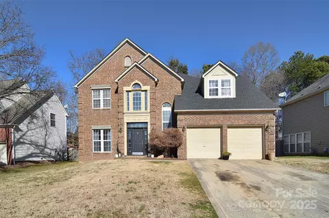 5921 Marshbank Ln, Charlotte, NC 28269
