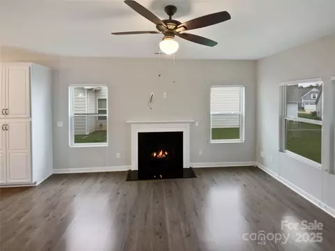 Living - 22433 Gateway Dr, Lancaster, SC 29720 photo 2 of 3