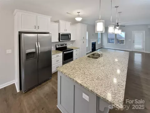 Kitchen - 22433 Gateway Dr, Lancaster, SC 29720 photo 1 of 2