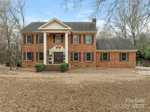 6624 Alexander Rd, Charlotte, NC 28270