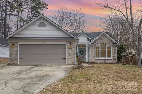 14023 Kedleston Rd, Huntersville, NC 28078