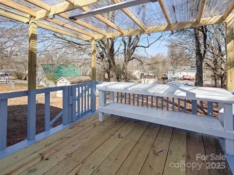Exterior - 165 Sunset St, Spindale, NC 28160 photo 2 of 4