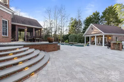 6049 Bluebird Hill Ln, Weddington, NC 28104