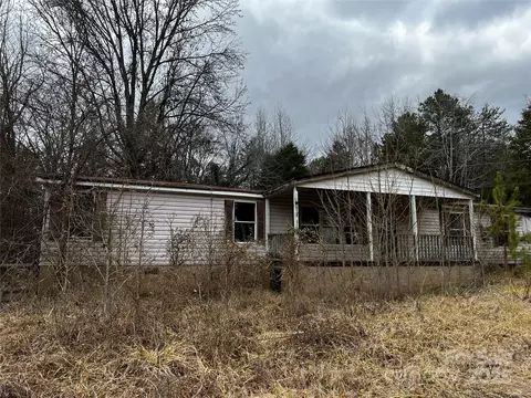 656 Gladstone Rd, Mocksville, NC 27028