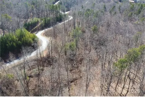 638 Rock Ledge Dr, Lake Lure, NC 28746