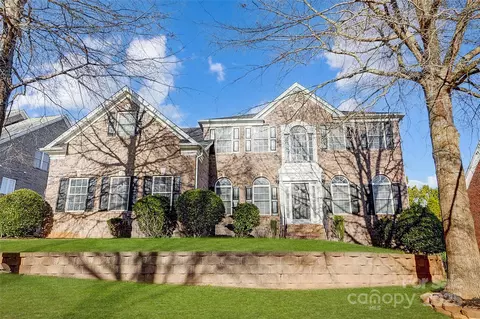 3405 Taviston Dr, Waxhaw, NC 28173