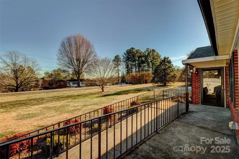 Exterior - 211 Roy Eaker Rd, Cherryville, NC 28021 photo 2 of 4