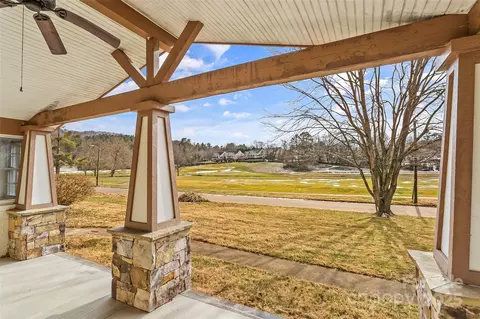 80 Fairway Rd, Asheville, NC 28804